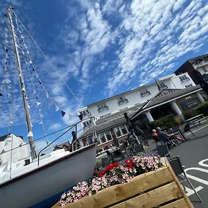 Hotel On The Prom At The Fernlea, Lytham St Annes
