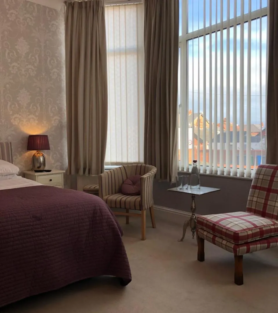 ***  リザム・セント・アンズ The Monarch Bed & Breakfast イギリス